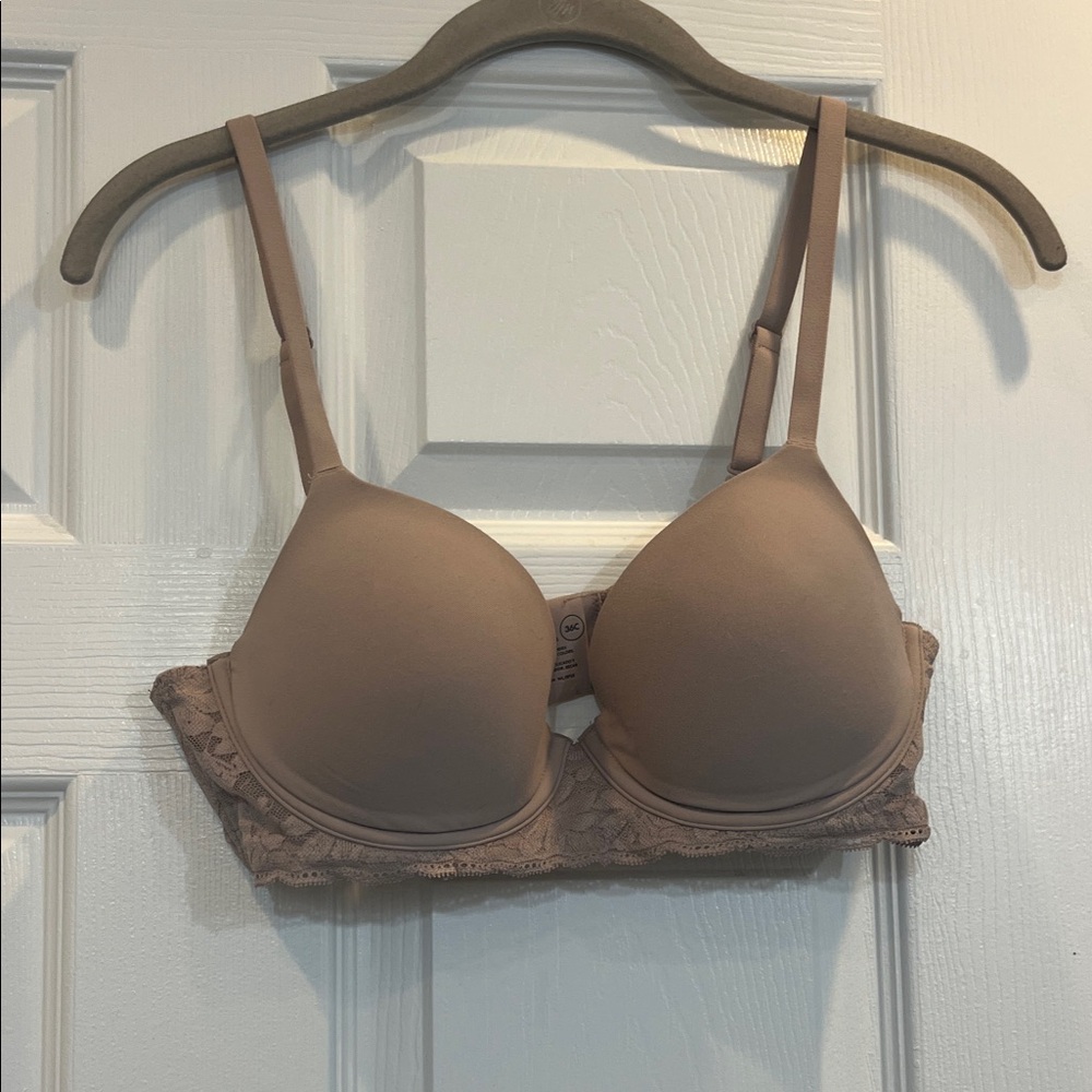 No Boundaries Lace Trimmed Bra in Brown